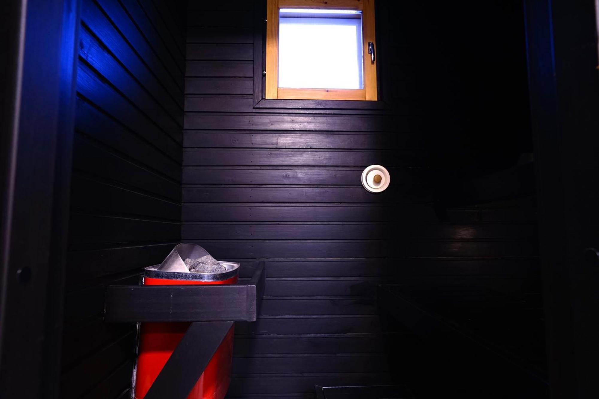Home Aurora - Loft-Sauna-Wifi Rovaniemi Bagian luar foto